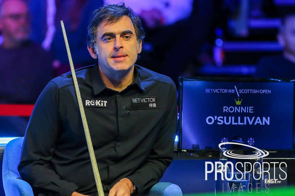 CollargeImages's tweet photo. Day 2 at the #BVHomeNations #ScottishOpen2022 complete, another day filled with action. @Onyee159 made another appearance in a tour event, @juddtrump makes a #Maximum147 in his opening frame & @ronnieo147 took his time today to progress into the next round #WeAreWST #WorldSnooker https://t.co/fCaAae9iSr