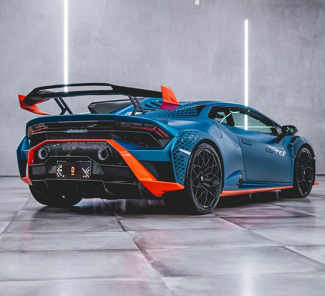 LamboCIub's tweet photo. Huracan STO https://t.co/a9eEa1UOru