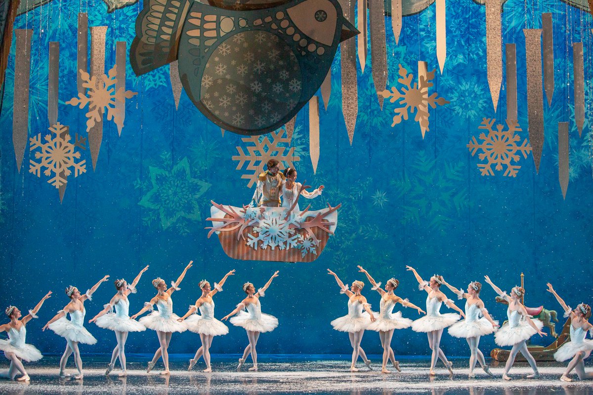 okcballet's tweet photo. OKC's favorite holiday tradition "The Nutcracker" returns to the @okcciviccenter stage with updated choreography and live music from @OKC_PHIL &amp; @canterburyokc! Dec. 10-18 🎟Tickets available now:  https://t.co/oyJL0QKl6I https://t.co/8JVgj4ldeq