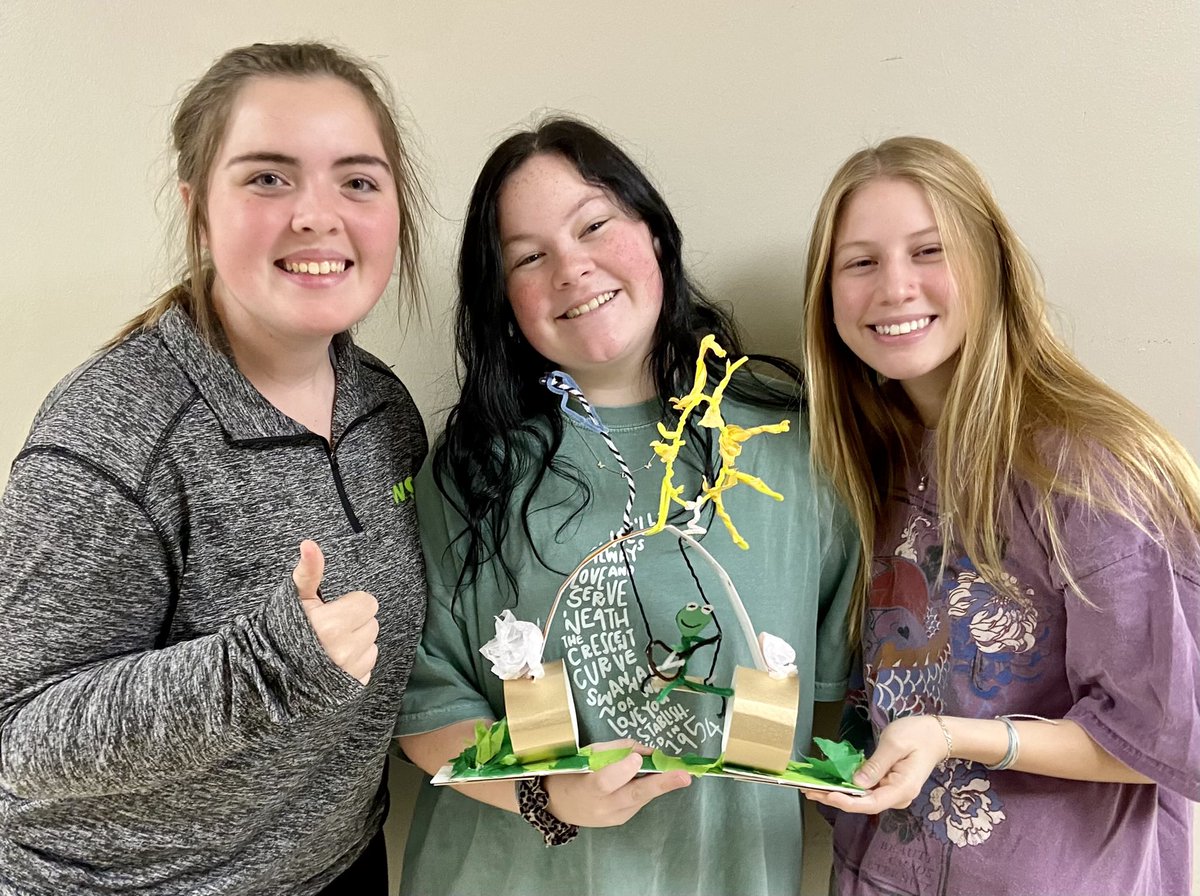 MCteacherEd's tweet photo. ART 207 Students get Inspired by the sculptor Alexander Calder for a STEM Challenge❗️The winning team Lindsey Brie, Bonnie Hollingsworth, &amp; Grace Araya created “Rainbow Connection” ‼️ https://t.co/U1TbcSYGZR