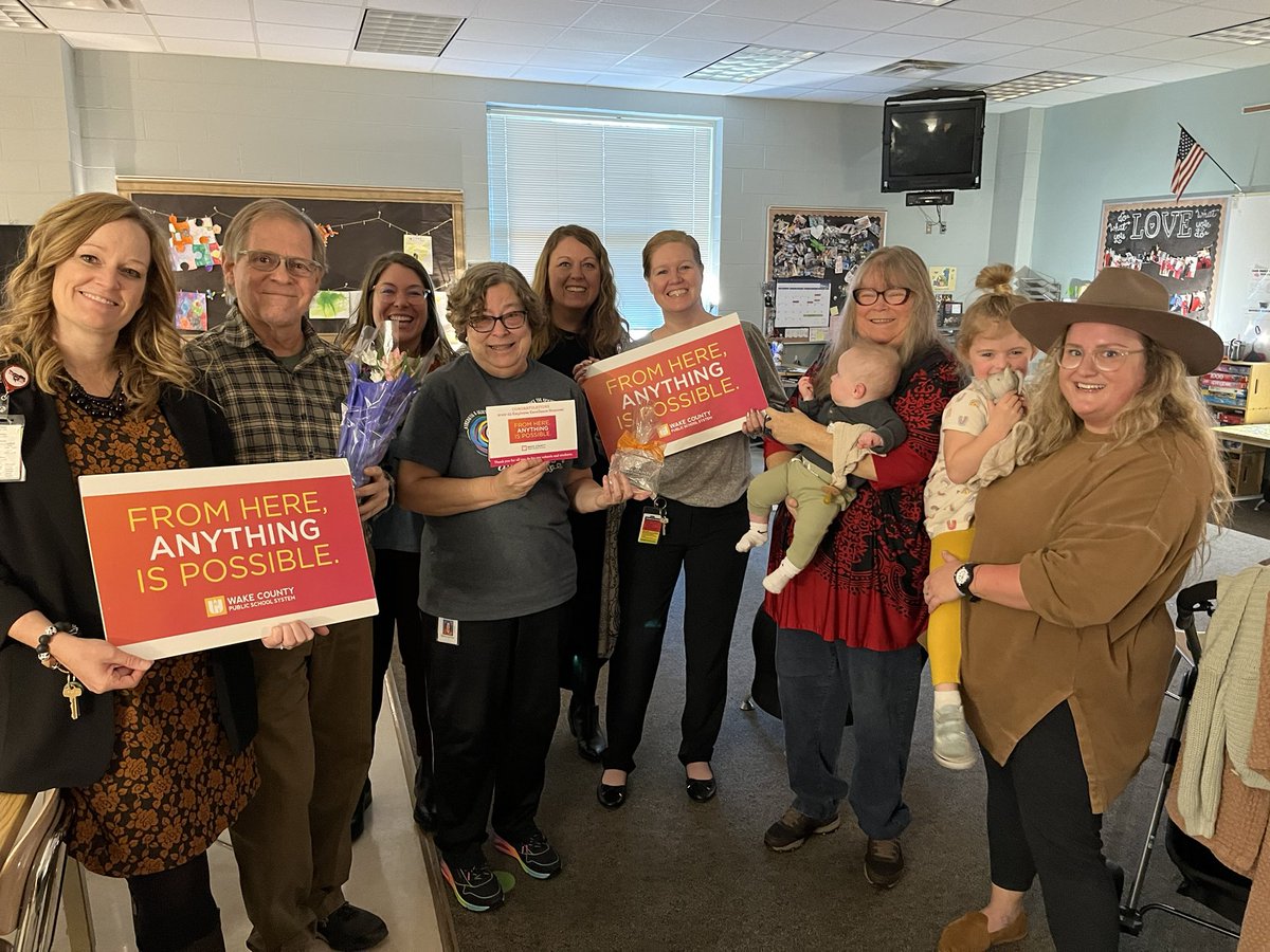 LMegronigle's tweet photo. Today we celebrated Ms. Helen for receiving the @WCPSS Employee Excellence Award.  Ms. Helen is the most deserving of this award, as she always goes above and beyond for her students. We are so thankful to have her in our #STRONGstable @mchsmustangs @PrincipalPeckha @MrsTruska https://t.co/IGSw8Upd7L