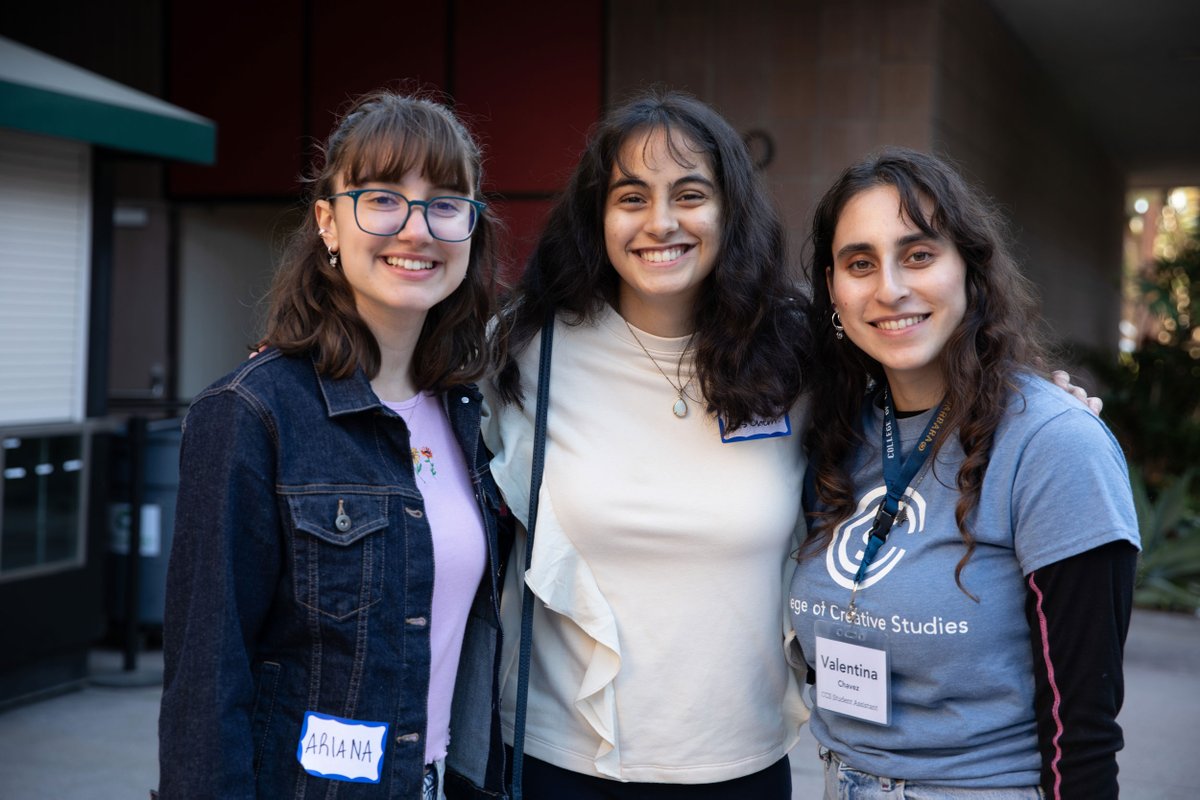 UCSB_CCS's tweet photo. Today is #GivingTuesday! From empowering hands-on student learning to building an engaged community and other immersive undergraduate experiences, we thank all who support our radically curious students! https://t.co/wtvLPdInyZ https://t.co/sSQuHIe9xr