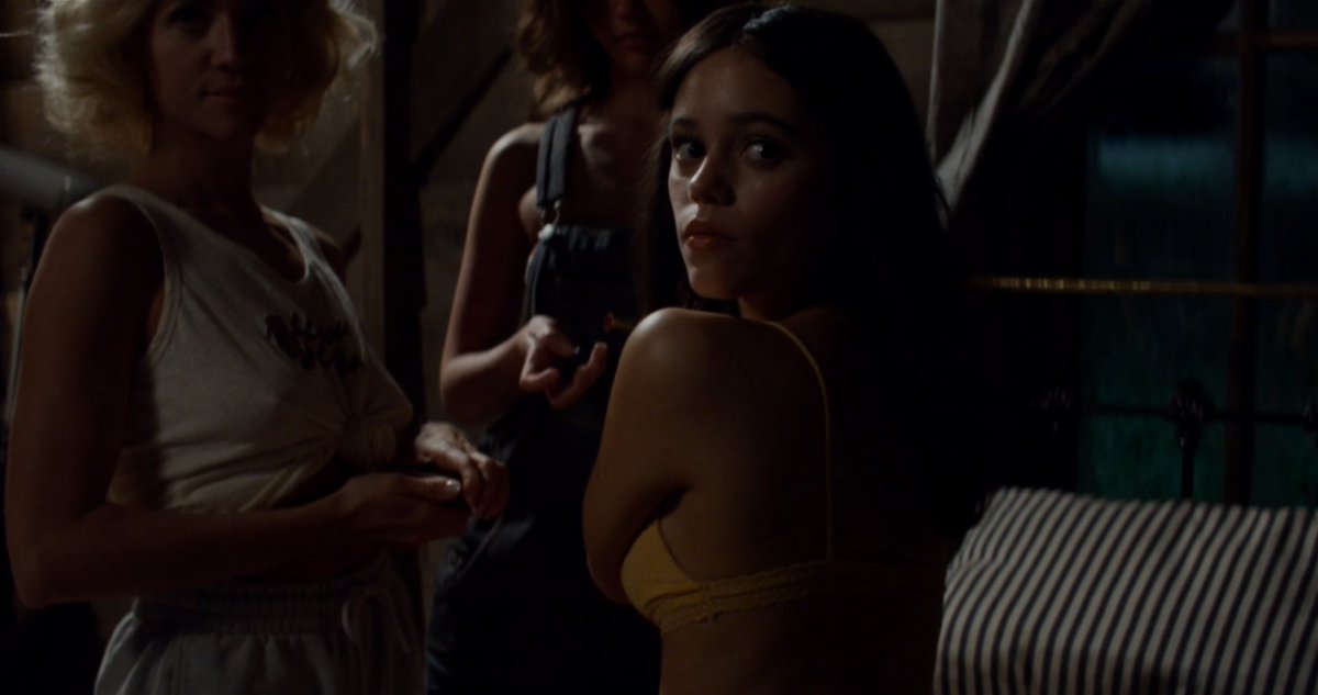 THEH0RRORKID's tweet photo. Jenna Ortega the scream queen of 2022 https://t.co/hTt7wnYy7l