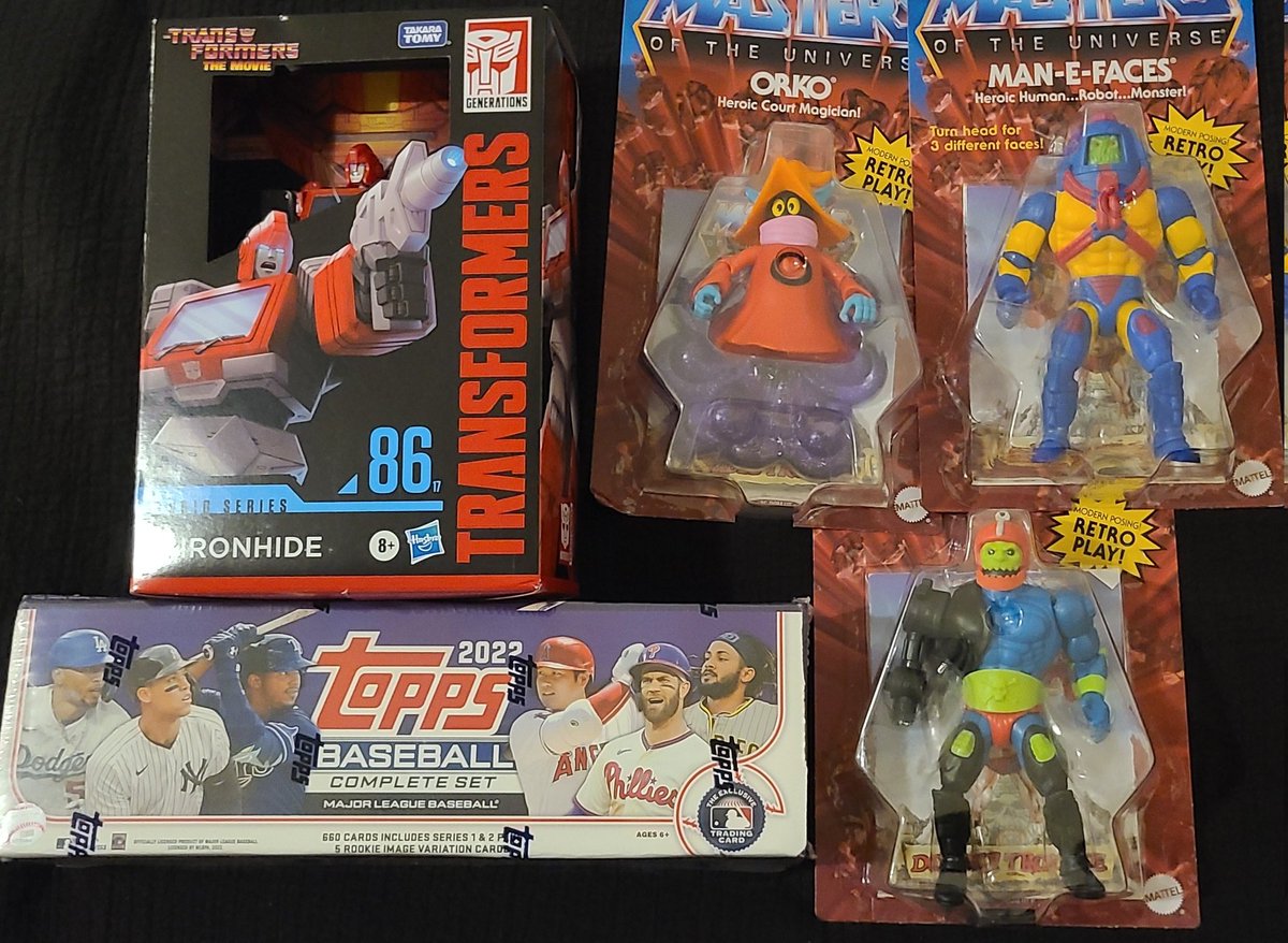 geek_showcase's tweet photo. Birthday haul!! https://t.co/ZVRGbKJH5O