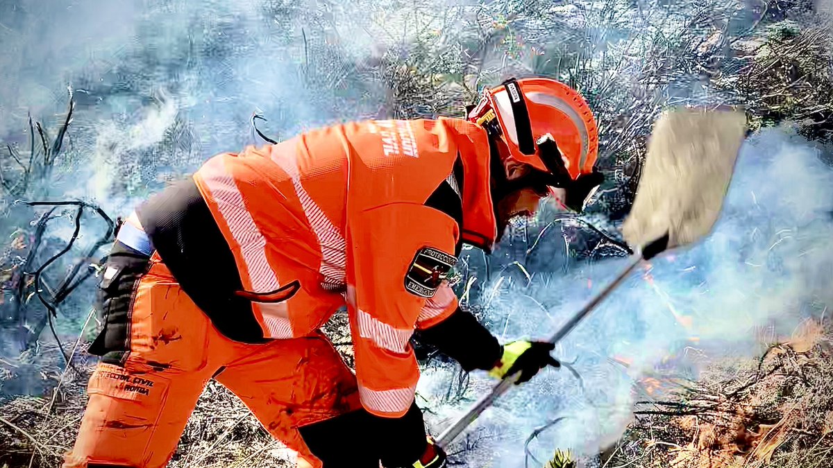 ProtCivilRonda's tweet photo. 🔸El pasado sábado, nos activó el servicio de @E112Andalucia para incendio de cuneta en la Ma-7420 donde se sofocó en pocos minutos con una rápida intervención  #Nostop #prevencion #equipo #proteccioncivil #cardioprotección #Ronda #estamosoperativos☎️ #lasprotescuentan #todosauna https://t.co/bbaf0V9r4T