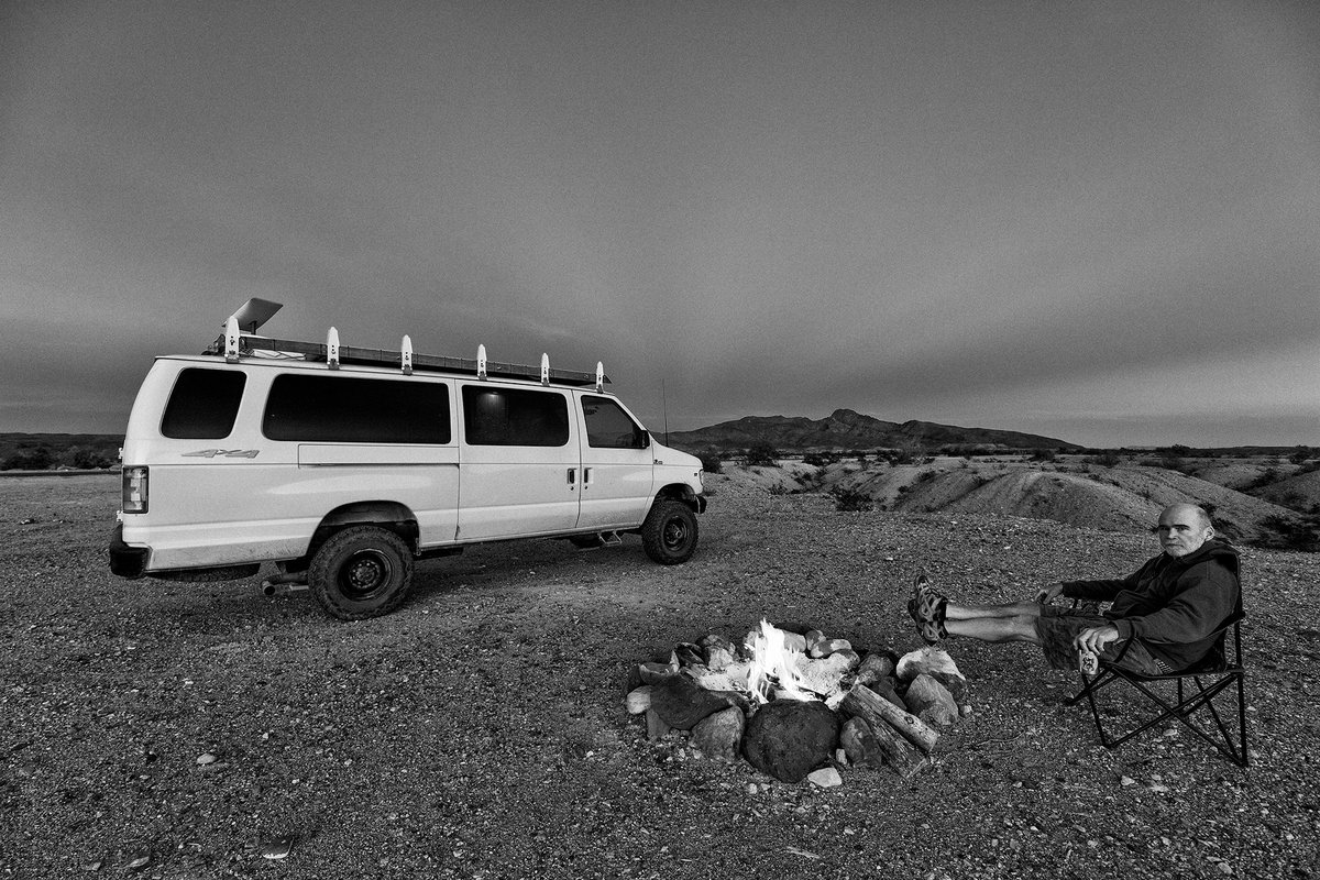 ProofOfLucky's tweet photo. 11-27-2022
Last night outside of Parker, AZ. Camp fires aren't as fun by yourself.... still worth it😬 https://t.co/cpoLsPv7jn