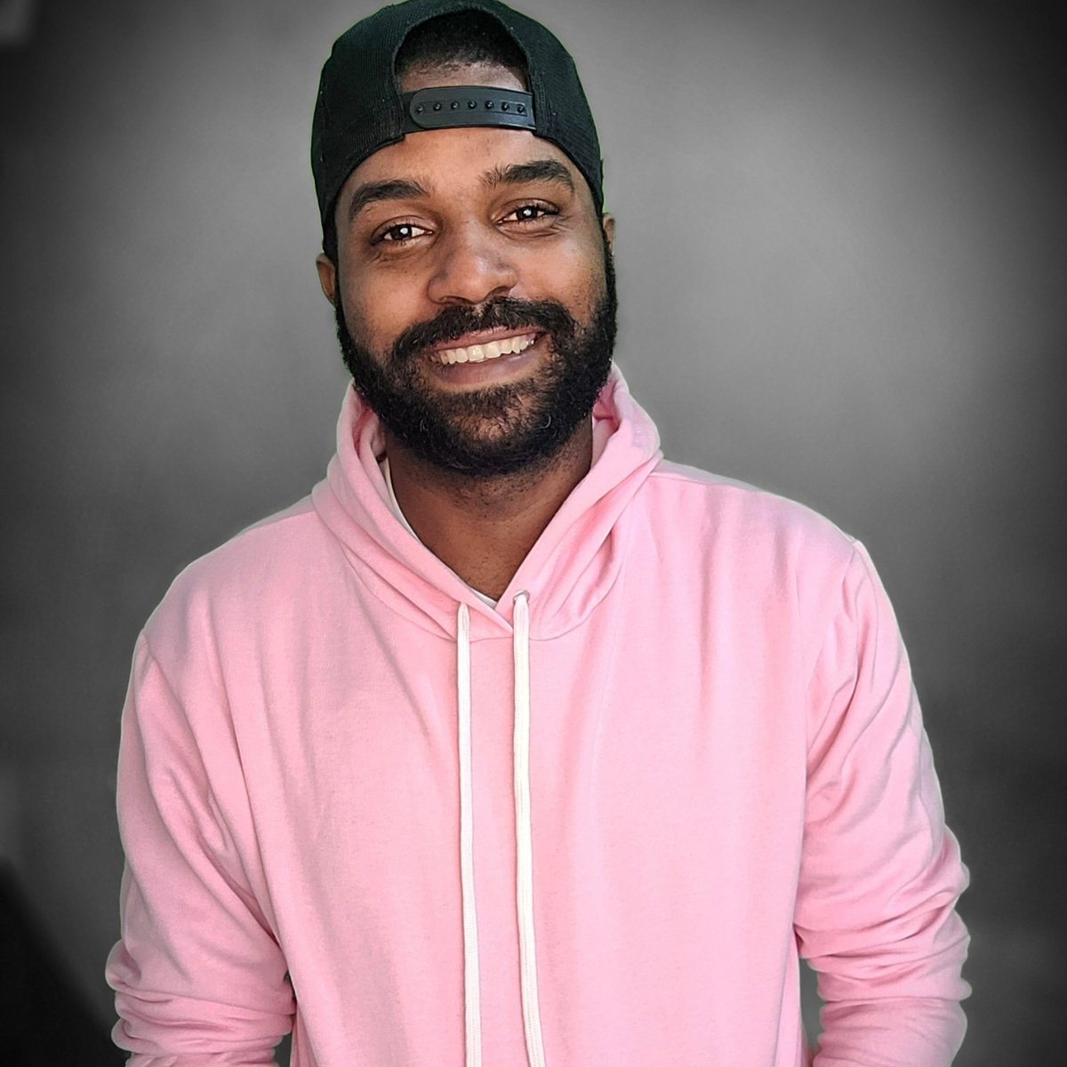 jonhandradee's tweet photo. #NewProfilePic https://t.co/Cf4YU3H26T