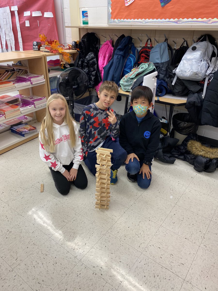 Leslie Tangman tweet media