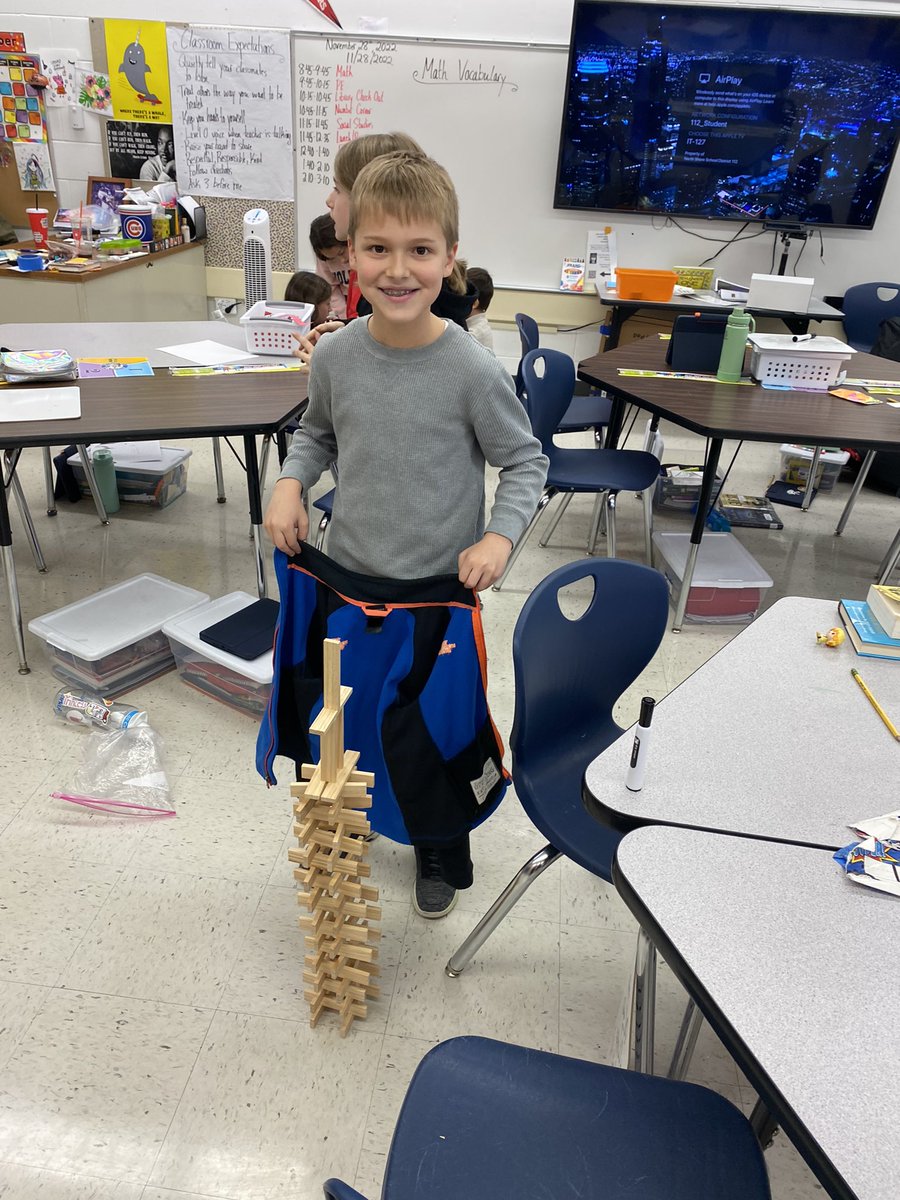 Leslie Tangman tweet media