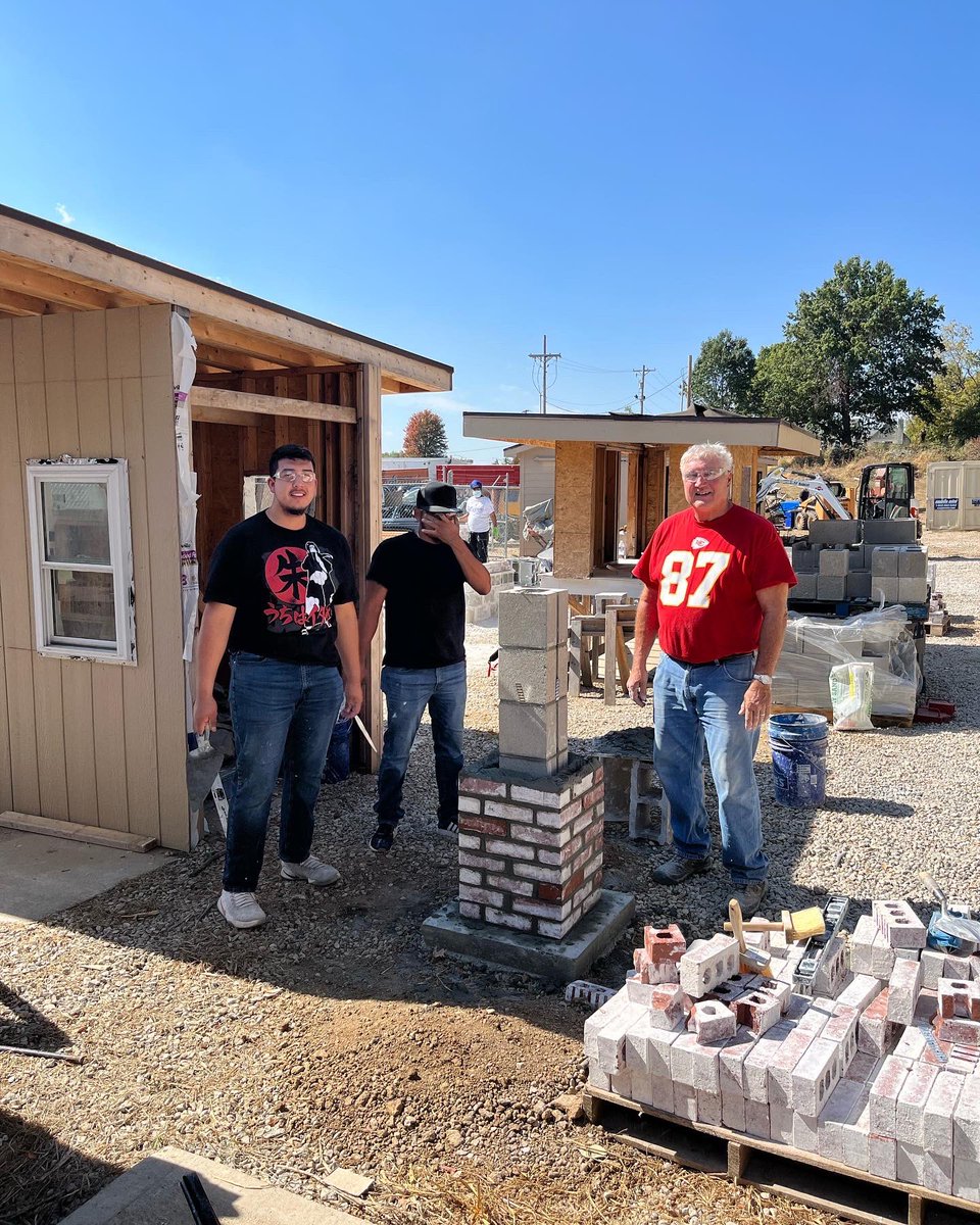 KCKCCBPM's tweet photo. Building Engineering at KCKCC has almost completed another semester.  Just a little show of what they accomplished.  This house was framed and roofing completed by Century Roofing.  Great semester of learning for all students.  Thank you for a fantastic semester. https://t.co/JQfpUv9CCL