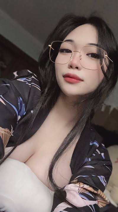 FuckNeeds's tweet photo. Free video clip for all 🤩

Just heart retweet and follow 💓

Don't forget to avail my channel💓

#alterphillippines #alternewbie #AlterManila #alterph #vcs #nsfwtwt #alterpinay #AlterBookings #alterbagets #alterworld https://t.co/IOF7sj07iJ