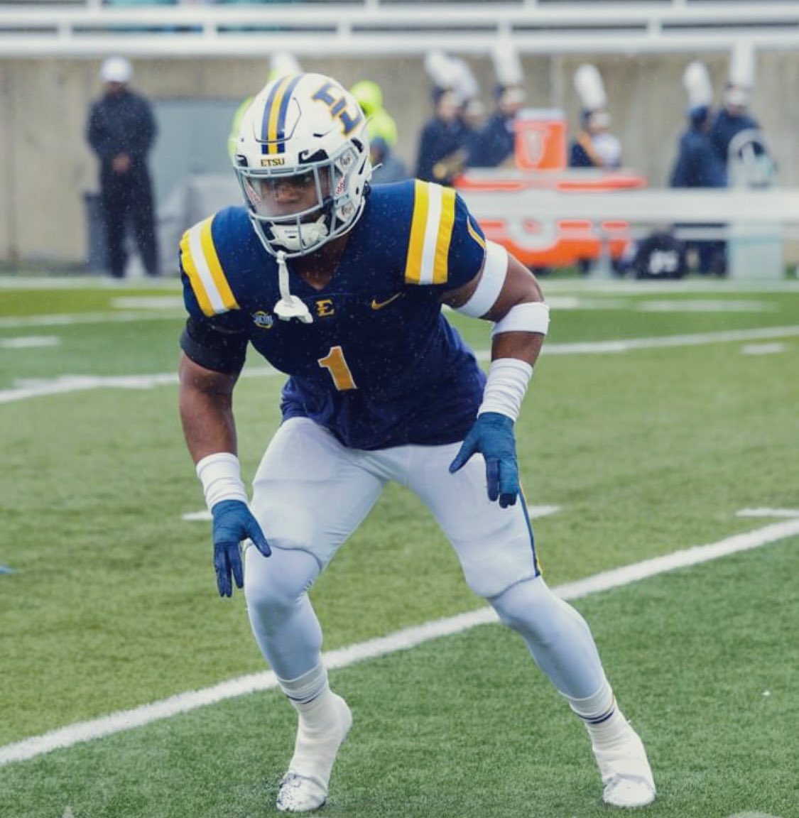 1__Harold's tweet photo. Thank you ETSU!! I’m officially in the transfer portal. Film below⬇️⬇️ https://t.co/dcUbk0wAqJ