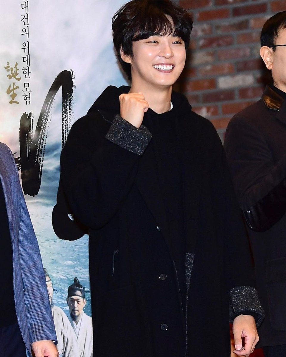 Vynes0408's tweet photo. D-Day! 🎥#Birth 🎞️ released today 👏👏👏 
🍀Wishing you all the best 
🍀Good Luck🤞 🌈
🍀Hwaiting 💪💗😍💕
#탄생 #birth #韩国电影_诞生 
#koeranmovie_Birth 
#30thNovember2022 
#newmovie2022 #YunSiYun 
#윤시윤 #尹施允 
#ユンシユン #moa_ent 
#yoonsiyoon #yoonshiyoon
#amazingactor https://t.co/NRNZIv4KMW