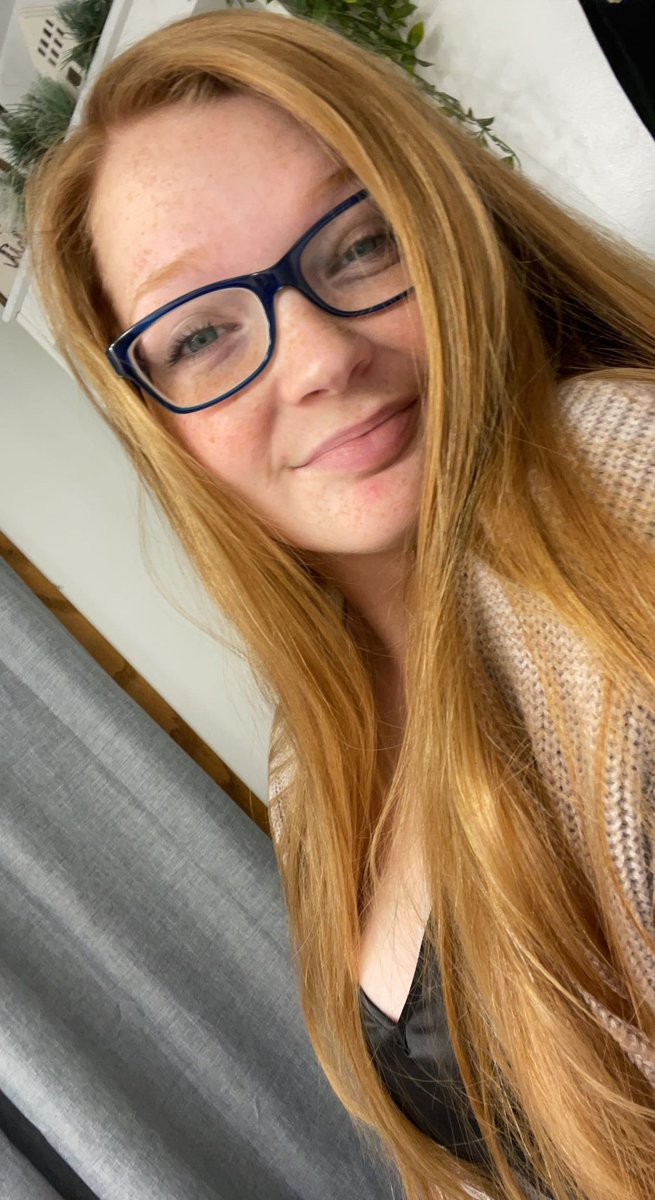 Jewel071902's tweet photo. Will you let me be your red headed dream?โจ https://t.co/r62SOn9CNE
#onlyfans #onlyfansgirl #onlyfansbabe #babe #sexy #Redheads #RedHeadedWoman #redheadedbabe #gingerslut #GingerGirls https://t.co/Jadm4DsGC4
