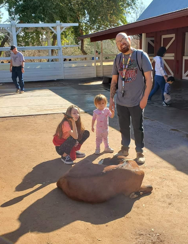 After graduating from RSI, Elijah got a job working for the Gilbert public school district. He says that anyone on the fence about joining RSI should stop by the campus for a tour! 🔧💪
