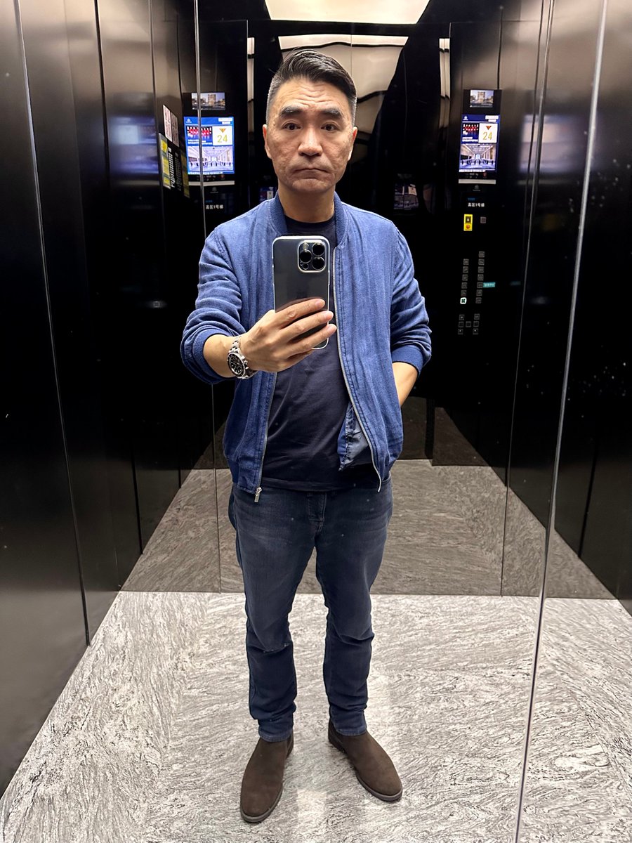 leoview tweet picture