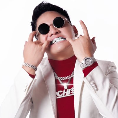 We are now active here in twitter mga Ungart!