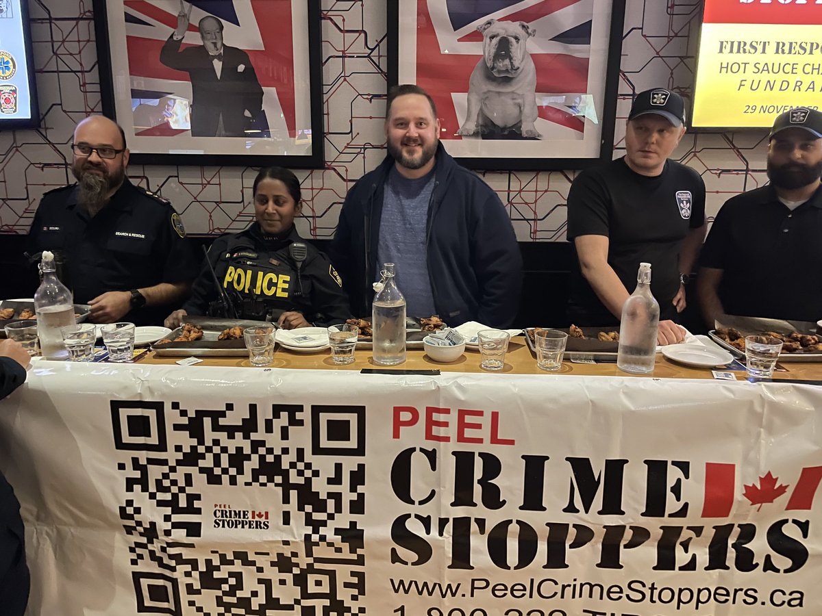 vpedano's tweet photo. Hanging out at the Drake a Firkin pub with @PeelCrimeStopp who is hosting the annual first responder hot sauce challenge. Things got hot. @MississaugaFES @OPP @Peel_Paramedics @RespondSAR @PeelPolice https://t.co/Smhj21rBx6