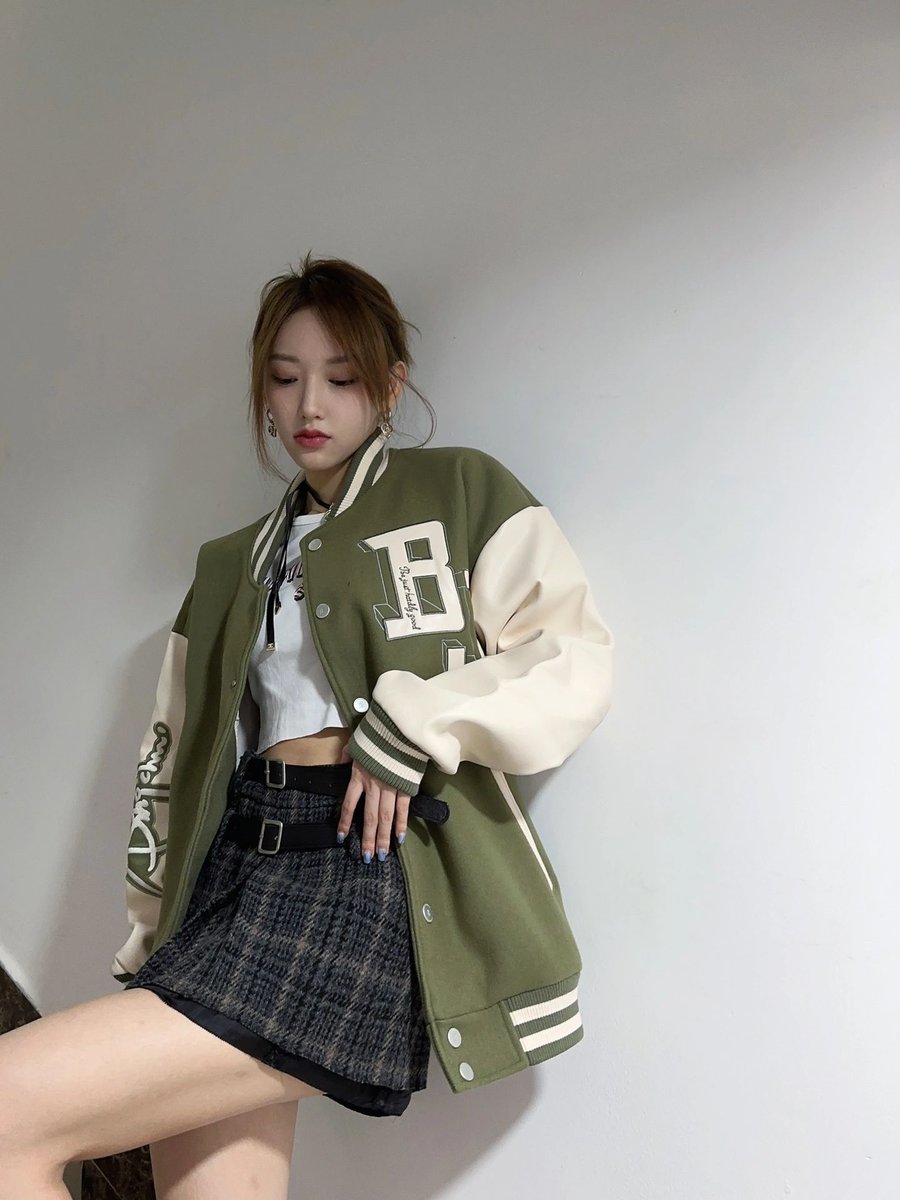 chengxiaoUpdat2's tweet photo. #Chengxiao 【221129 RED update】
Recently🧩
Winter is coming❄️

#성소 #ソンソ #เฉิงเซียว #우주소녀 #WJSN https://t.co/AzsO5xSRpu