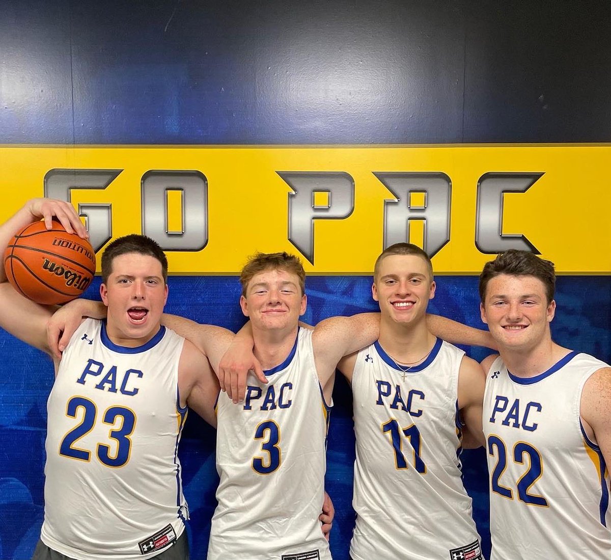 MahopacHoops's tweet photo. 🏀🏀Announcing our 4 2022-23 Captains!!🏀🏀

This team and program is in good hands!!

Jake Couzens- Sr
Joey Koch- Sr
Liam Dodd- Sr
Danny Koch- Jr https://t.co/cdGgzfe30r
