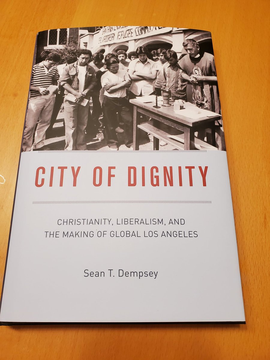 Excited to see City of Dignity, hot off the presses! Congrats to Sean Dempsey for this excellent work - one of the last books I shepherded thru at U Chicago Press HSUA series. @UrbanHistoryA @LaStudies @LAhistory