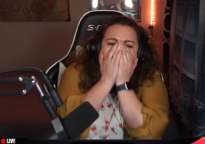 KlaytonCalix's tweet photo. That moment @GossipCurlG found out she won the Rising Streamer of the Year award #GamehersAwards #Streamlabs #RGBCustomPC https://t.co/eX4ItgZsya