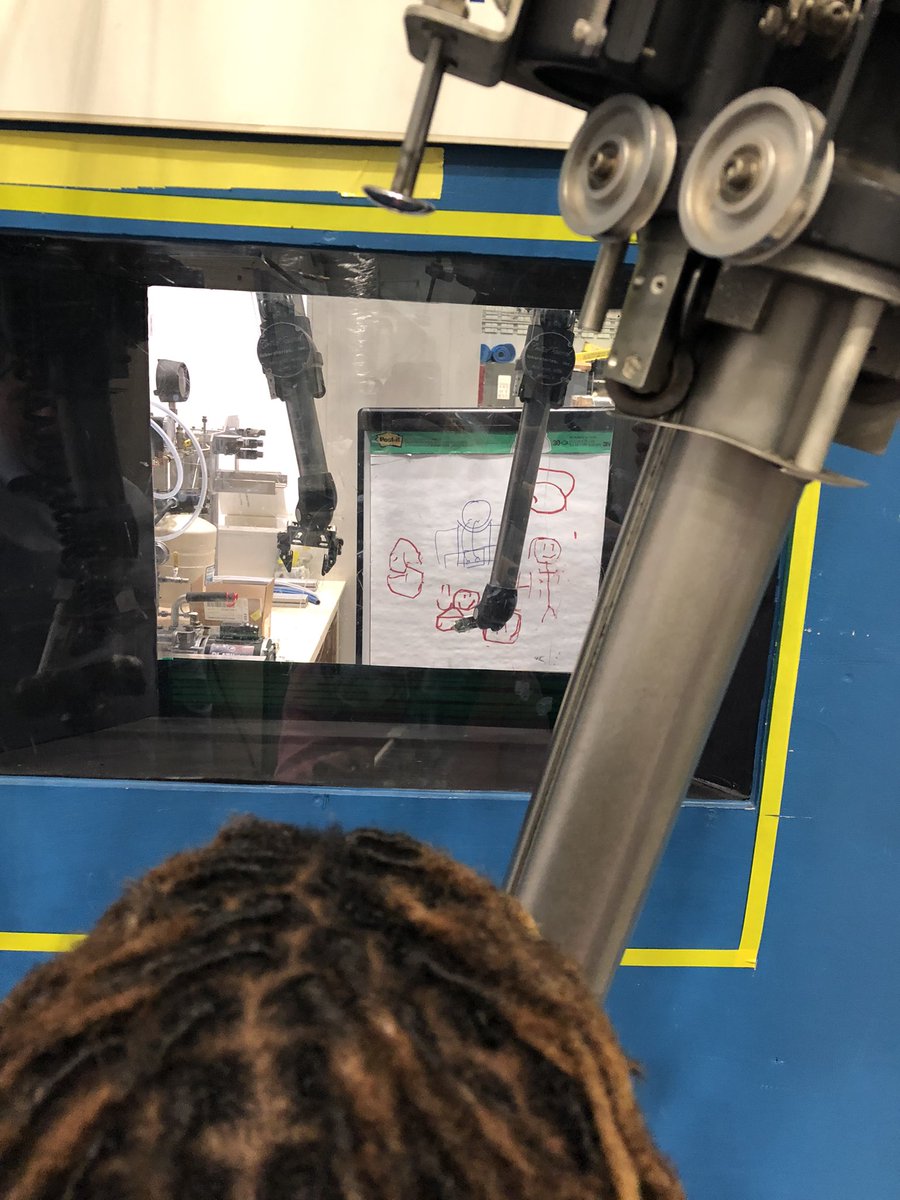 ScienceBrandt's tweet photo. @Yo_STEM took a field trip to ORNL. Ss got to see STEM in action. Highlight of the field trip was when Ss got to interact with robotic arms. @VineMSKnox https://t.co/WAPyAOU6cj