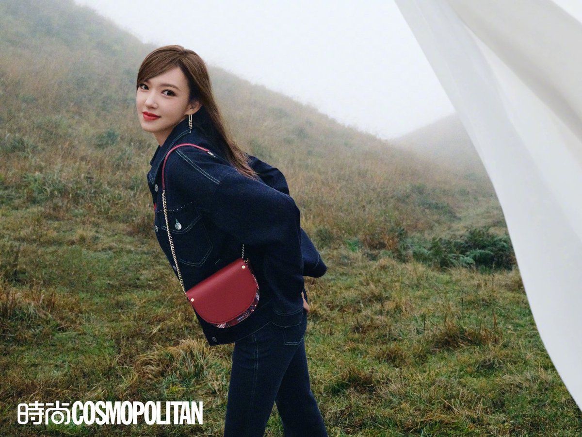 chengxiaoUpdat2's tweet photo. COSMOPOLITAN【221130 Weibo update】

#Chengxiao #성소 #ソンソ #เฉิงเซียว #우주소녀 #WJSN https://t.co/K7nhEhpPDO