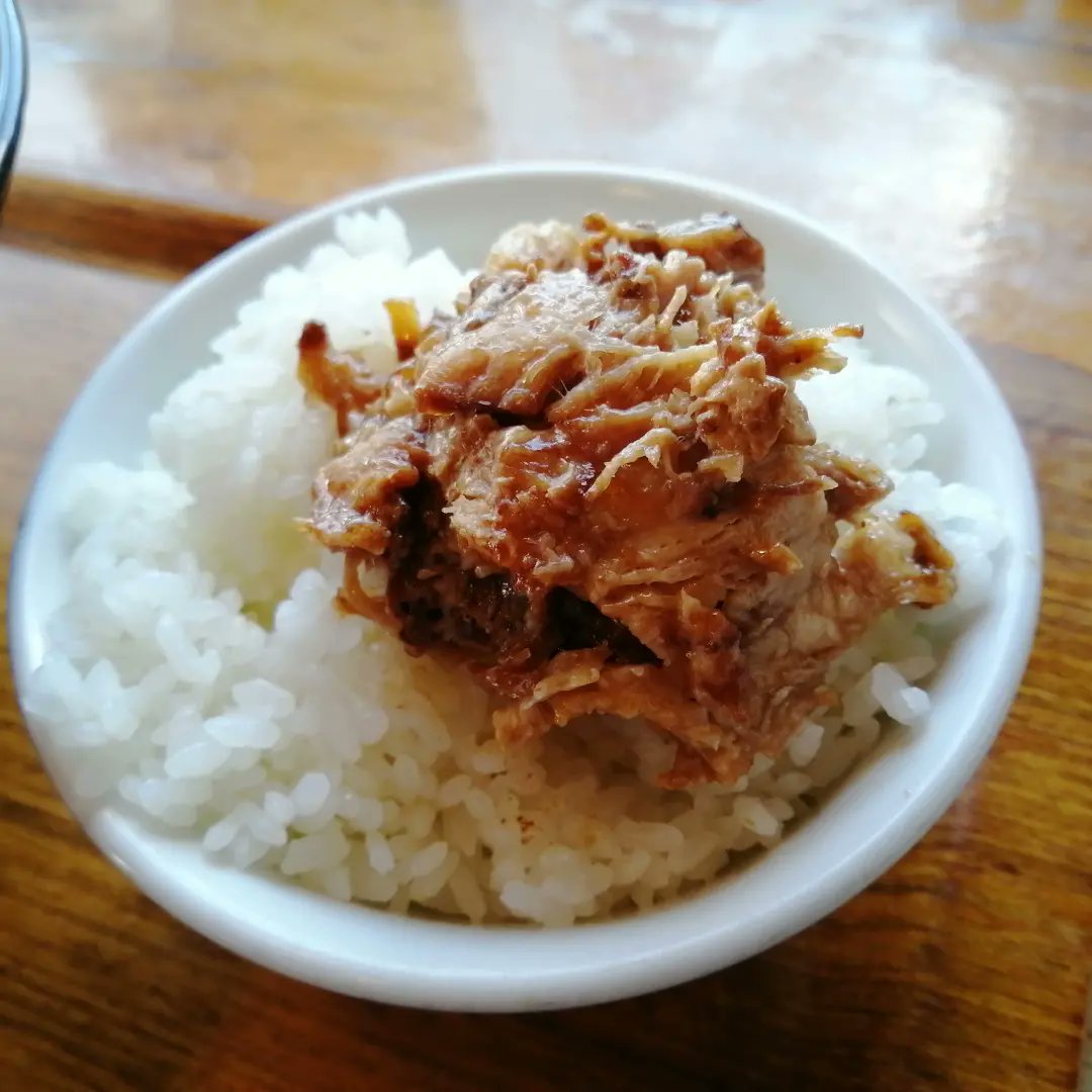 DAIAZU2's tweet photo. 極太縮れ麺
もちもちたまらん😋
磐梯町　つぼの華🍜 https://t.co/nzIKvrvi9l