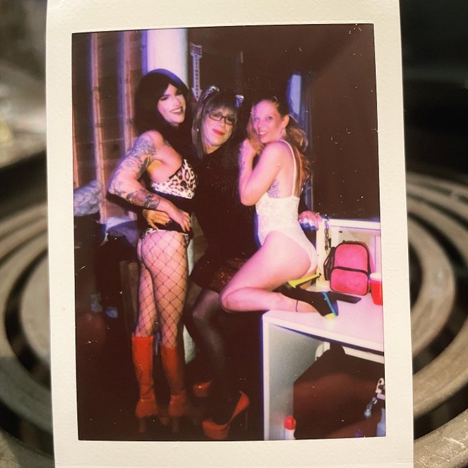 Always a good time at ESC! https://t.co/g4jVuWlxSW<a href="/tag/crossdressers"class="tags"><span>#crossdressers</span></a><a href="/tag/sissy"class="tags"><span>#sissy</span></a><a href="/tag/sissytraining"class="tags"><span>#sissytraining</span></a><a href="/tag/crossdressing"class="tags"><span>#crossdressing</span></a>