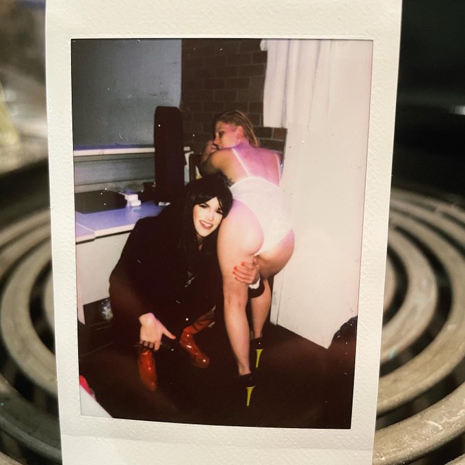 Always a good time at ESC! https://t.co/g4jVuWlxSW<a href="/tag/crossdressers"class="tags"><span>#crossdressers</span></a><a href="/tag/sissy"class="tags"><span>#sissy</span></a><a href="/tag/sissytraining"class="tags"><span>#sissytraining</span></a><a href="/tag/crossdressing"class="tags"><span>#crossdressing</span></a>