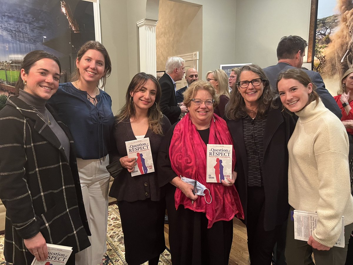 celindalake's tweet photo. A fantastic turnout at the #BipartisanBookBash. Thank you to everyone who came out to celebrate the #respectmovement with us #AQuestionofRespect is available at https://t.co/QrMsIHdZ5z https://t.co/BRTEFDSt8w