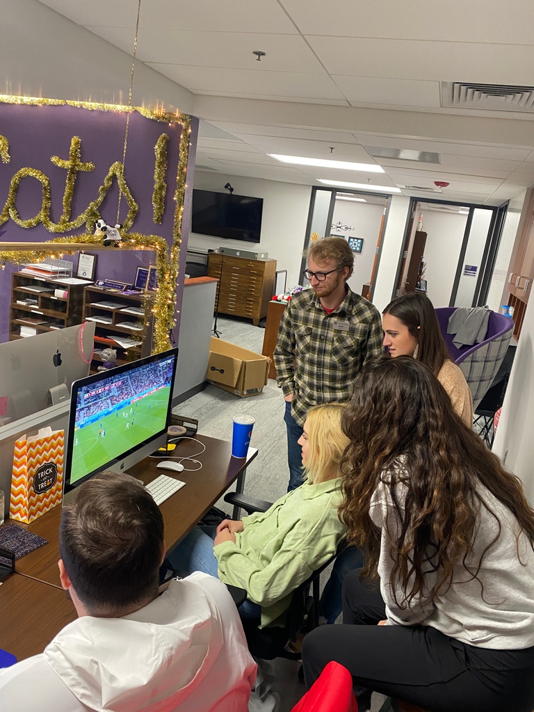 Don't just crowd around a tiny monitor, join us at the World Wide Wildcat Watch Party ⚽️ 🎥 TOMORROW at 1pm!
Snacks, giveaways and more!  Visit kstateupc.com

#UPComingEvents #makelifeeventful #kstate #worldcup #soccer #free