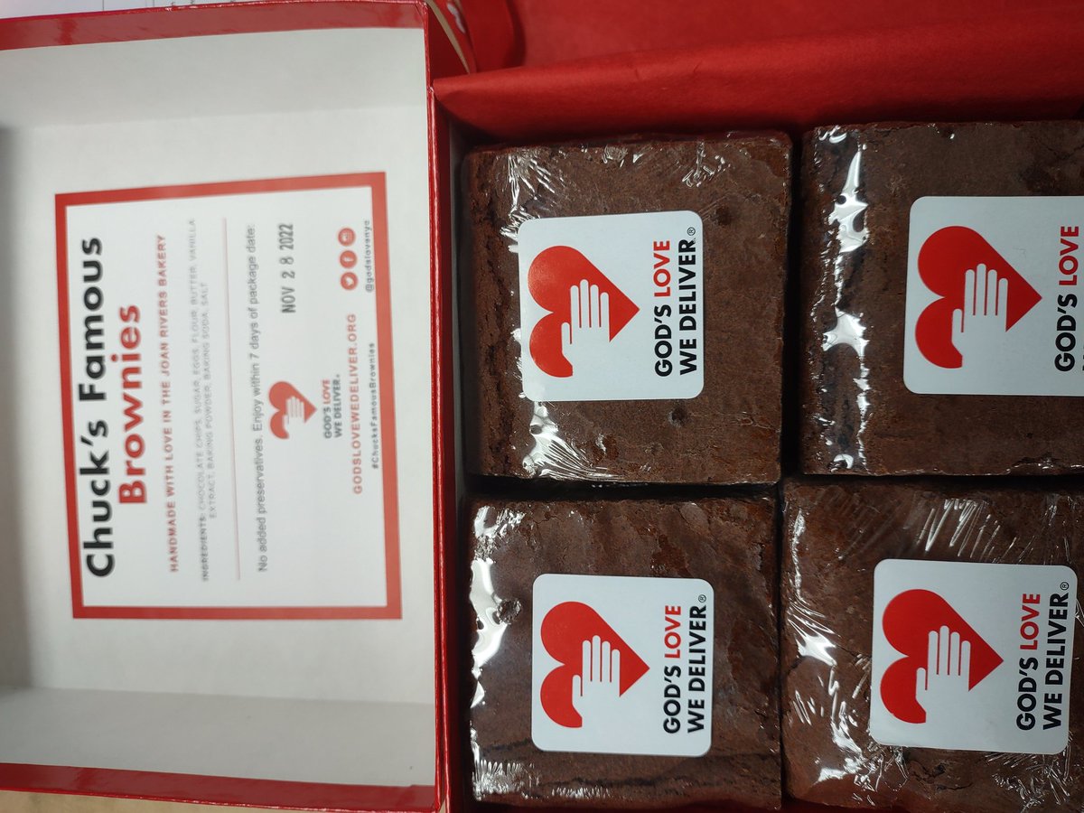 IngyTias's tweet photo. @RogerClark41 @amandafreitag @godslovenyc @NY1 You were right @RogerClark41 They ARE good! https://t.co/SaWroOhguE