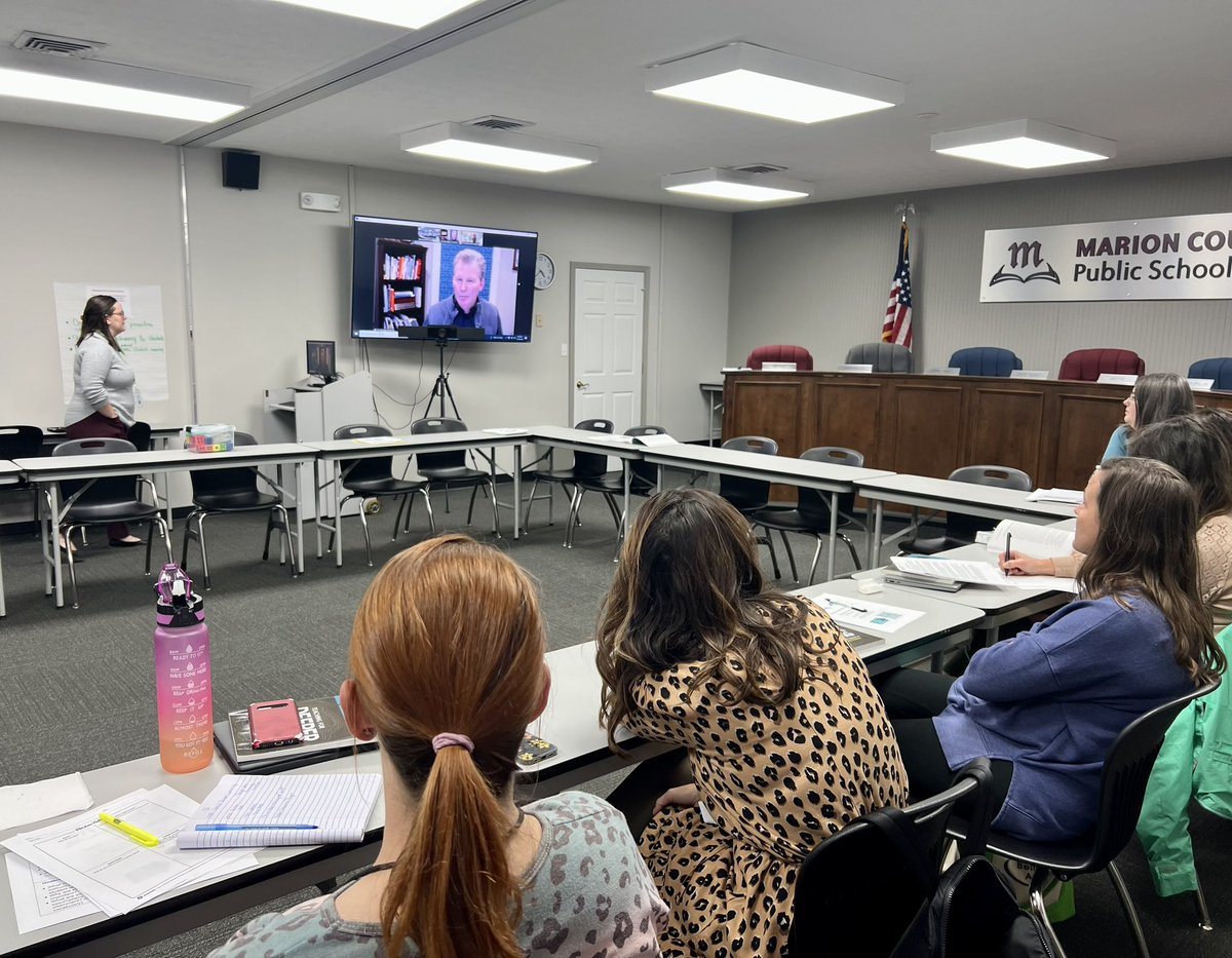dleethomas975's tweet photo. A very special thank to @CKYEC & @modernclassproj for helping the @MCPS_KY Deeper Learning team learn more about self-paced, standards mastery instruction. #DeeperLearning #standardsmastery https://t.co/YNA0tD2Tv3