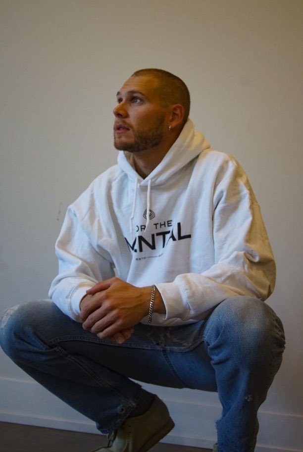 White hoodies are finally restocked. 

Come join and help us spread mental health awareness!

#mentalhealth #ForTheMental #MentalHealthAwareness