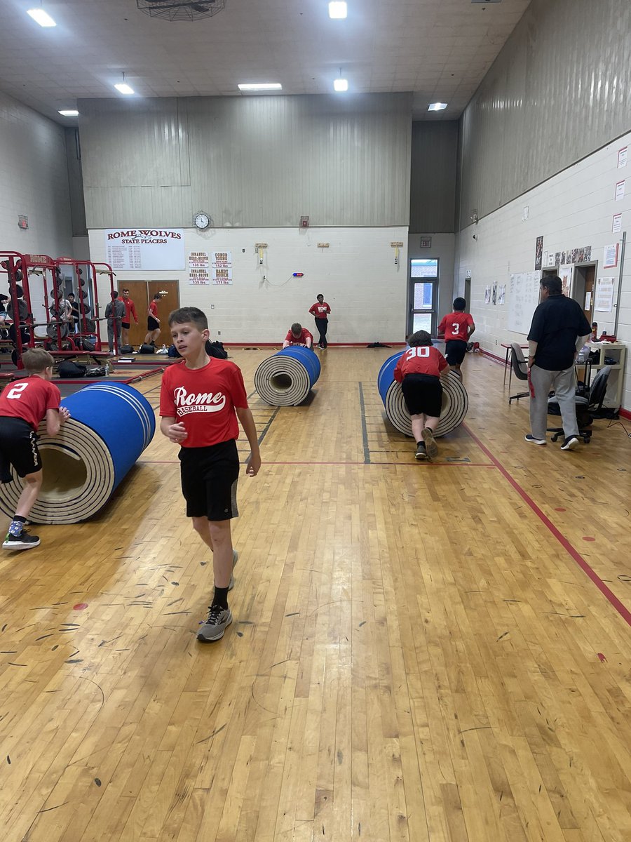 trevor_proc's tweet photo. Really proud of how our @RomeWolves Middle School Baseball team pushed themselves and each other through our first day of the Championship Challenge. Excited to get to work with this group and see what all these boys accomplish this year. Way to attack the day boys! #packfamily https://t.co/YP8ygGArKt