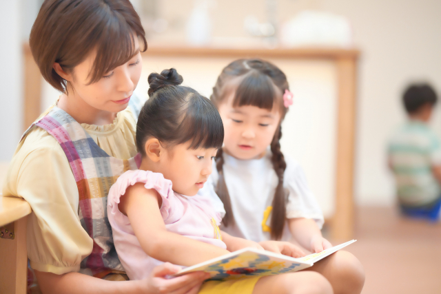 release_info's tweet photo. 今日は絵本の日！
福岡市の歯医者さんが制定したんですって♪
おすすめな絵本の情報があればぜひ教えてくださいね🙌
RELEASEに投稿するとお得なポイントが貯まります💕
https://t.co/dtSQQo0R0u
#絵本の日 #ポイ活 #ブログ https://t.co/mljZ1tkWOA
