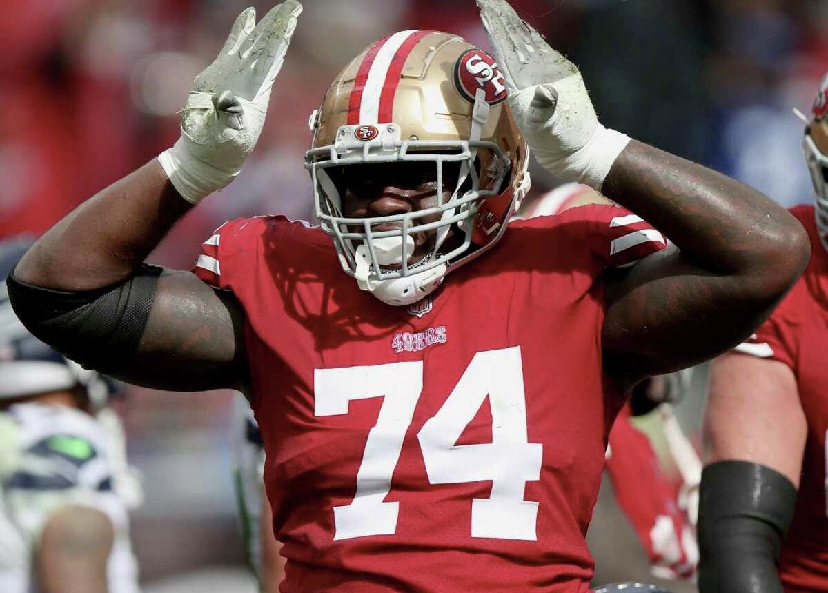 Least amount of sacks allowed by rookie OL this season:

Spencer Burford                     0
Luke Fortner                            1          
Tyler Linderbaum                    2
Nicholas Petit-Frere               2
Luke Goedeke                         2