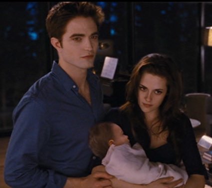 trishapaytas's tweet photo. Who can photoshop Malibu into our twilight pics as baby Renesmee ??? https://t.co/CPPFUkl5pk