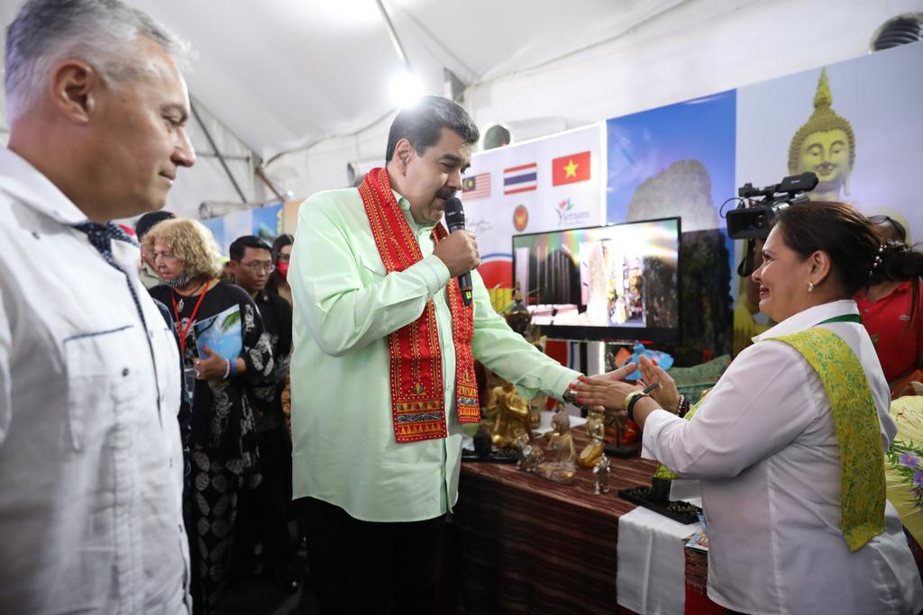 Nicolás Maduro tweet media