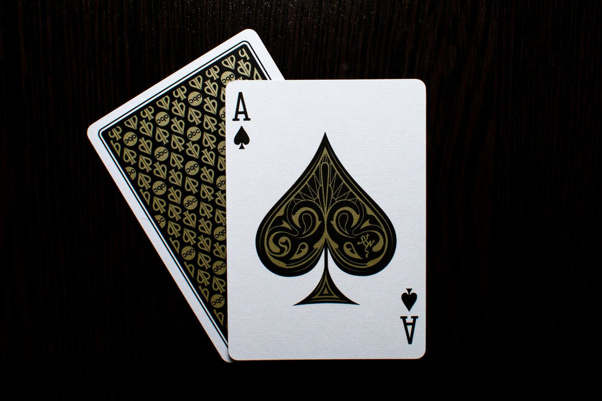 ImNataliaCarney's tweet photo. ABC Deck by @davidblaine.
♤
#PlayingCards #Deck #Suits #BeyondMagic #DBproduction
@abc #Photography #Photos #Photo #PhotoOfTheDay https://t.co/hMv2OCAJ6X