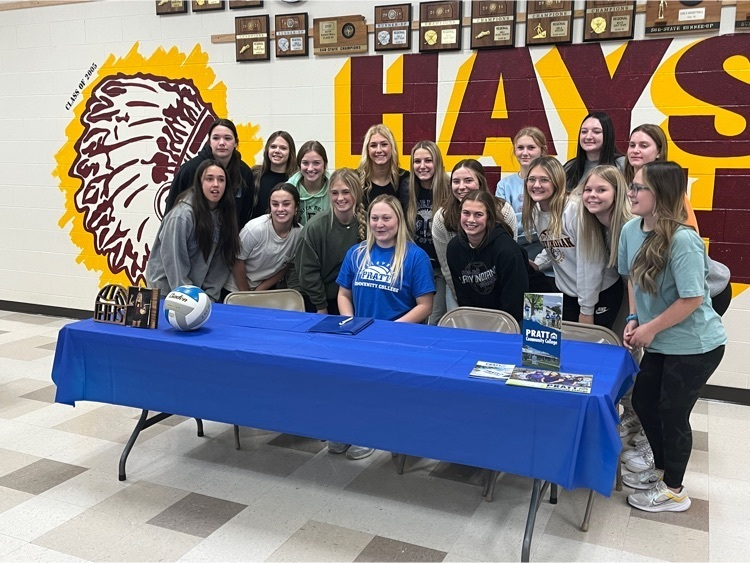 Congratulations to Maggi Lindenmeyer and her family on signing her LOI with Pratt CC to continue her education and volleyball career!