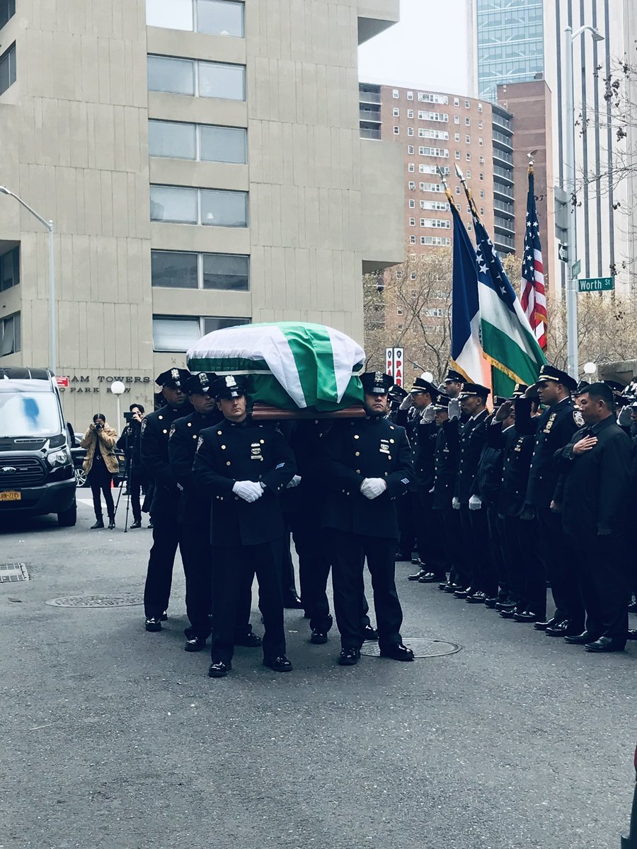 NYPDCeremonial's tweet photo. Active Police Officer Stephen Chen from the @NYPD62Pct sadly passed away on 11/21/22. Today Police Officer Chen’s family was presented with our Department Flag in his honor. May he rest in eternal peace. #NeverForget 
@NYPDnews https://t.co/BVCLqhFioy