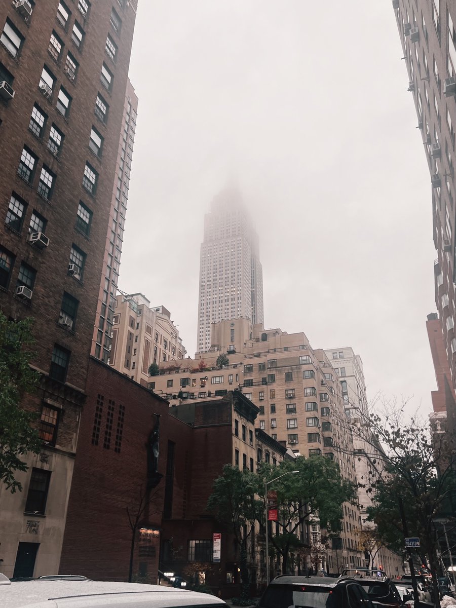mrjeremyblaze's tweet photo. The last few days I’ve been spending some time with our New York clients. Nice to finally meet some people we’ve formed such good relationships with over the last couple of years. Travel is back folks! ✈️🗽 https://t.co/Usdva5dbEs