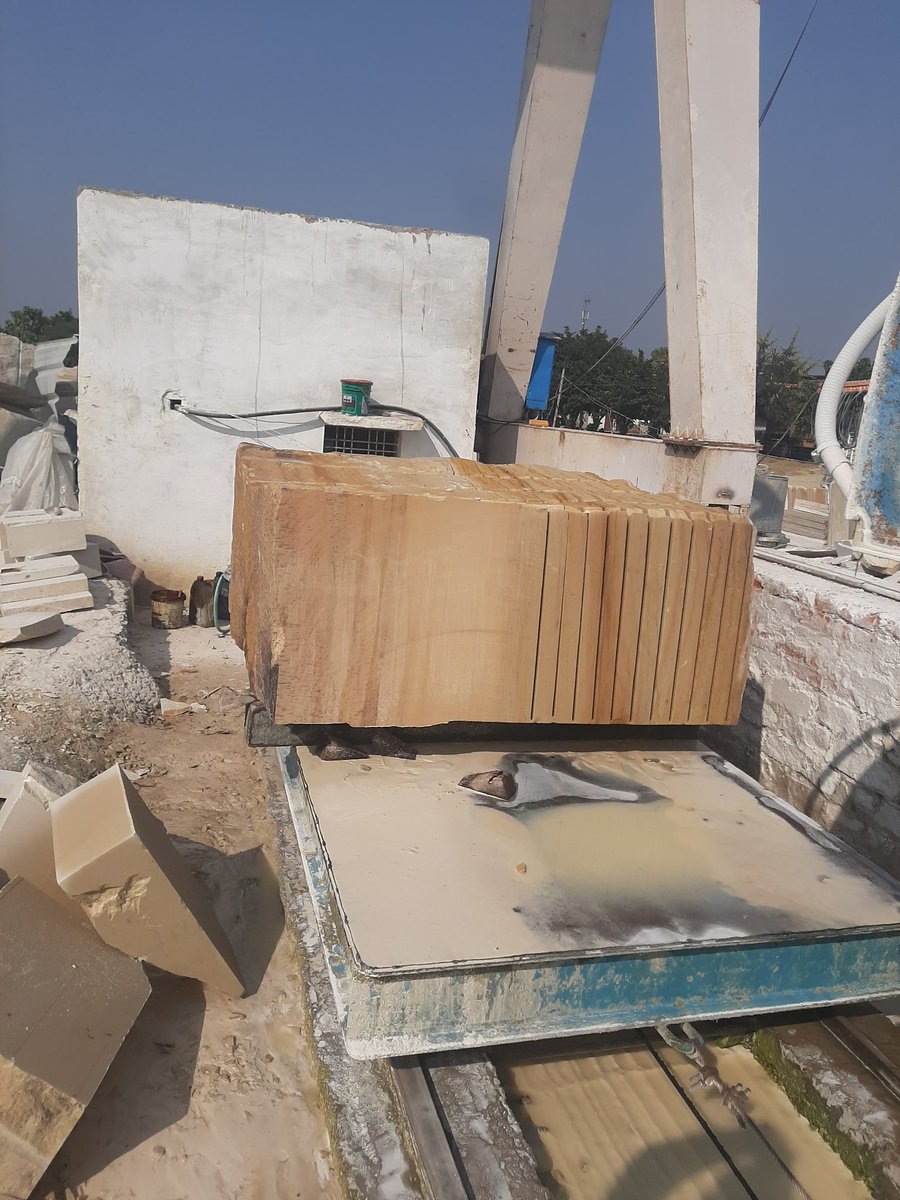 EmanateSolution's tweet photo. Hello to All from my Ground Zero।
#naturalstone #sandstone #indiansandstone #whitemint #HSN25162000 #usenaturalstone https://t.co/spXRkRzW0t