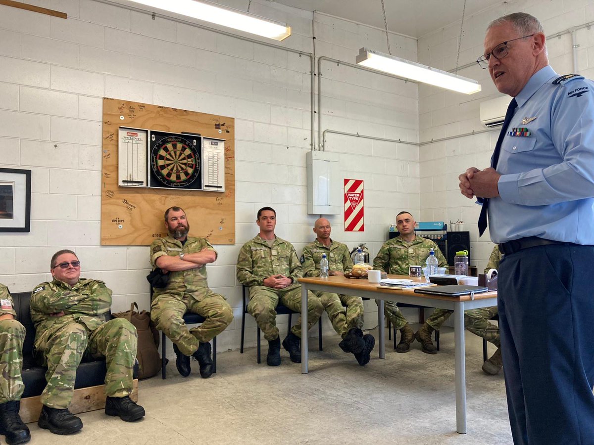 When it comes to aviation, ground support is often behind-the-scenes that may not get much time in the spotlight but is important work. I enjoyed visiting the Harewood Terminal team, which is supporting flights into one of the most remote places in the world - Antarctica.