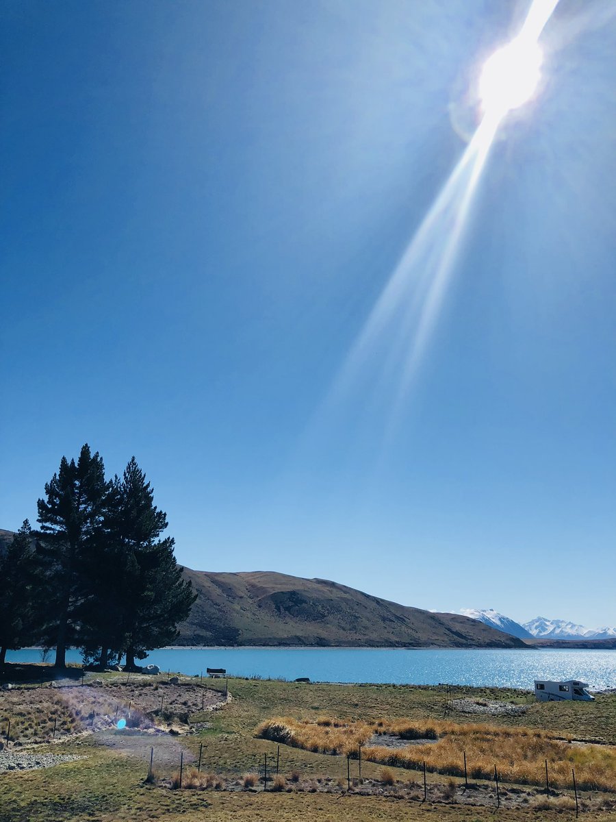 fkdaym2's tweet photo. The South Island of New Zealand #ニュー自由ランド https://t.co/qgZnqoBk08