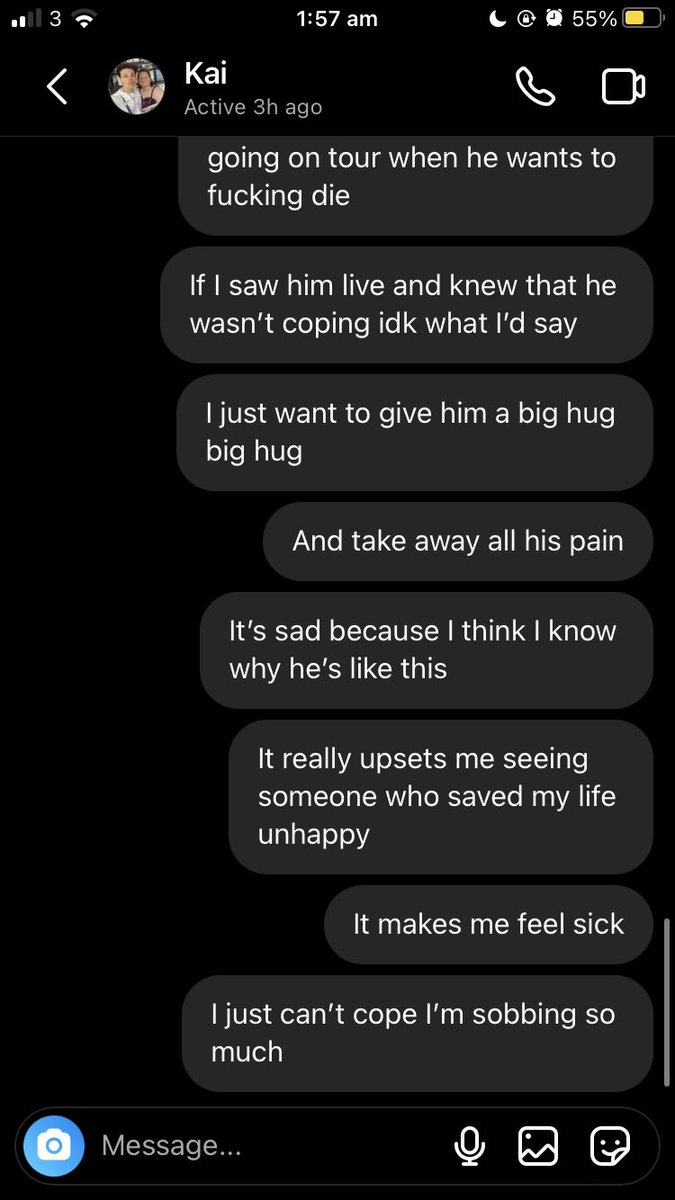 bad4bassett's tweet photo. @joshuatbassett please please please leave all your worries and stress and take some time off. I can’t bare seeing you like this. Forget about tour we can wait, it can wait! Forget about the album we can wait, it can wait! I want you to focus on yourself!! https://t.co/b0dDfBstHW