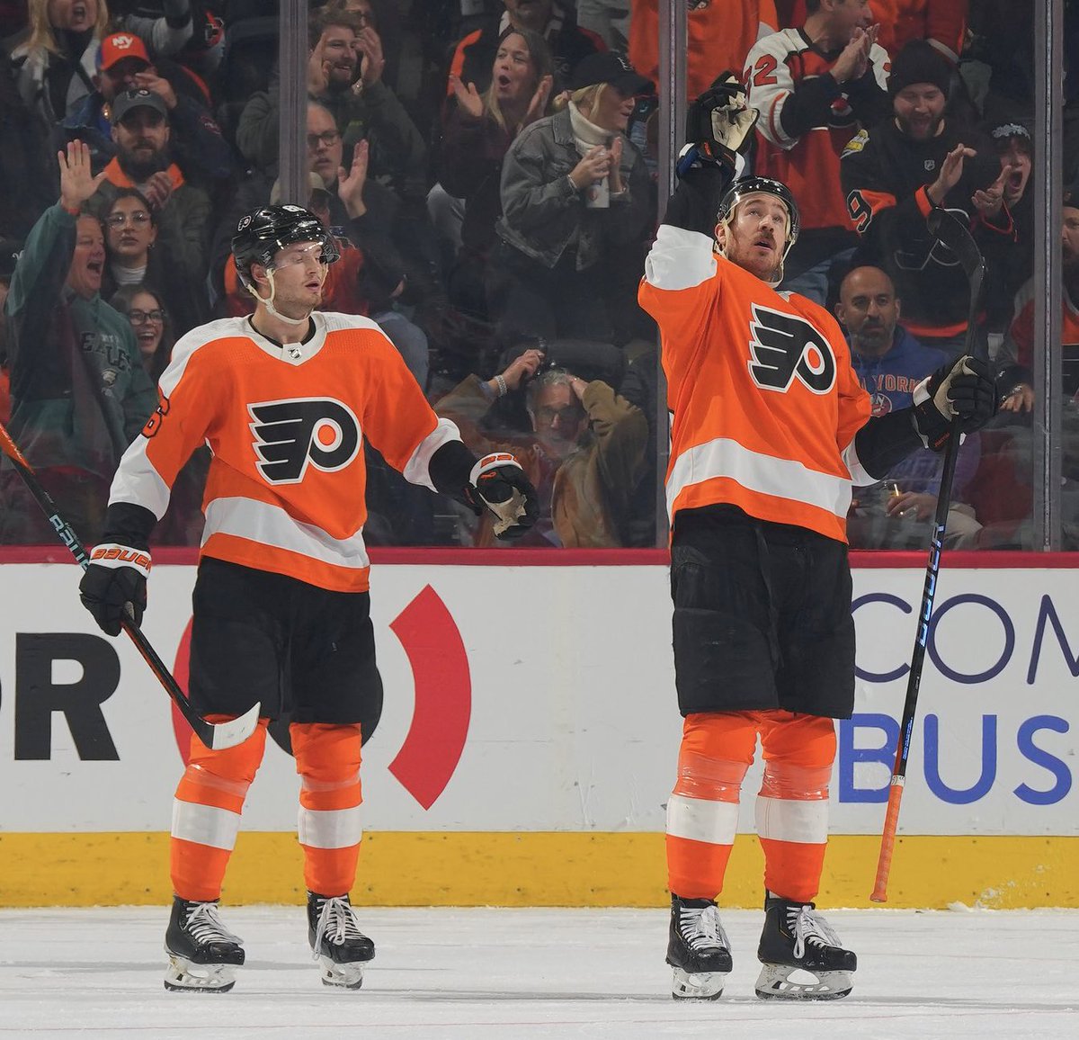 MissinCurfew's tweet photo. For Jimmy 🖤🧡 @KevinPHayes12 https://t.co/LhdyePfsMB